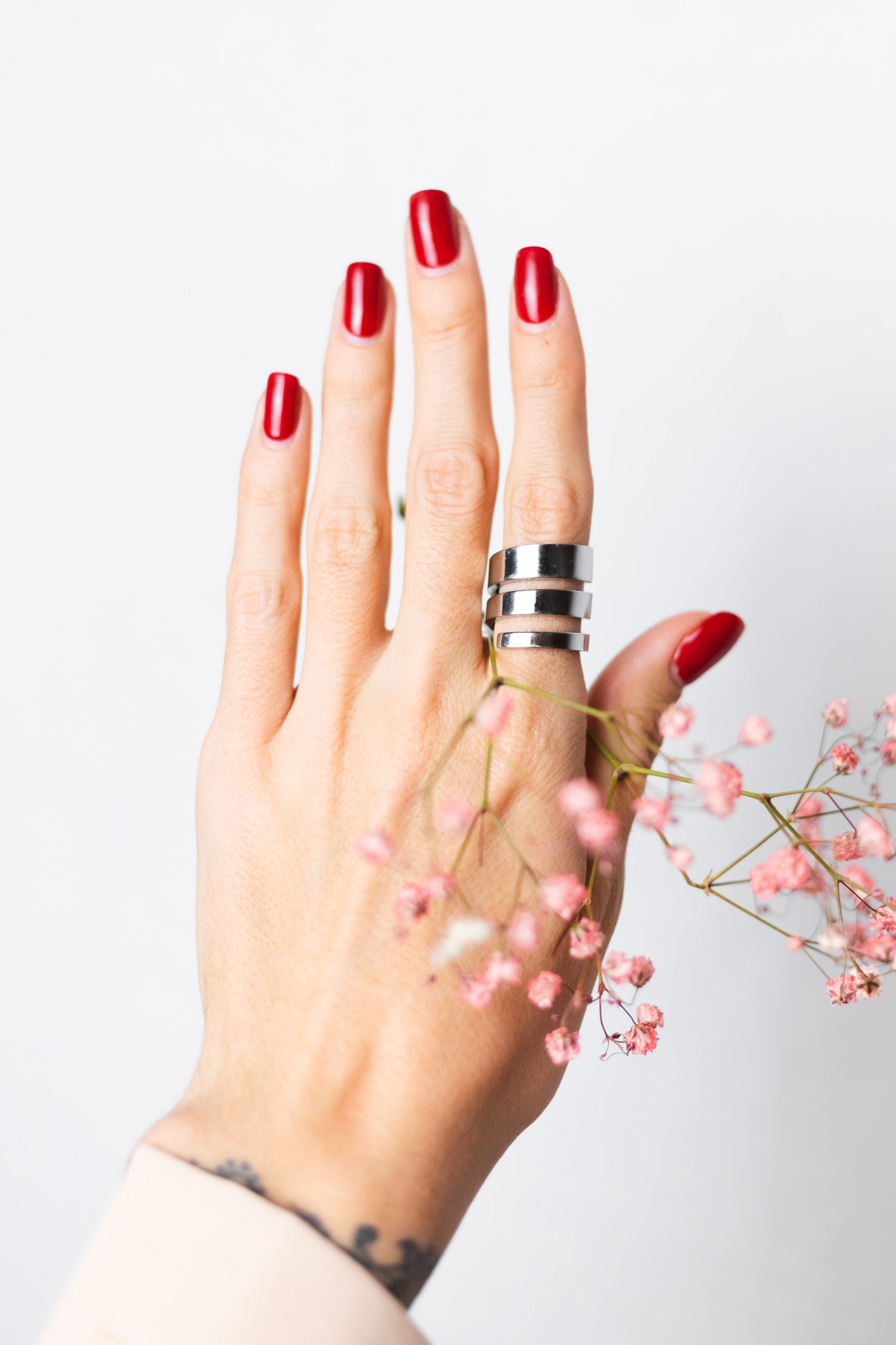 Descubre los salones de belleza Oh my Cut! que tienen manicura.